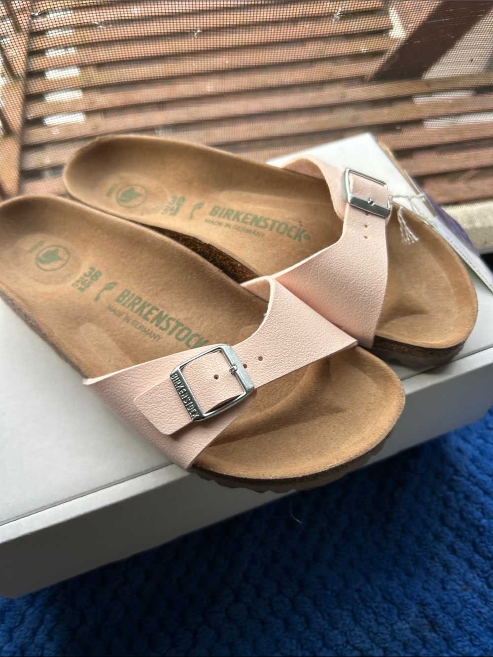 Birkenstock VeganMadrid Narrow Strap Sandals Pale Pink SMALL BUCKLE BRAND NEW